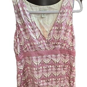 Pink and White Sleeveless Top